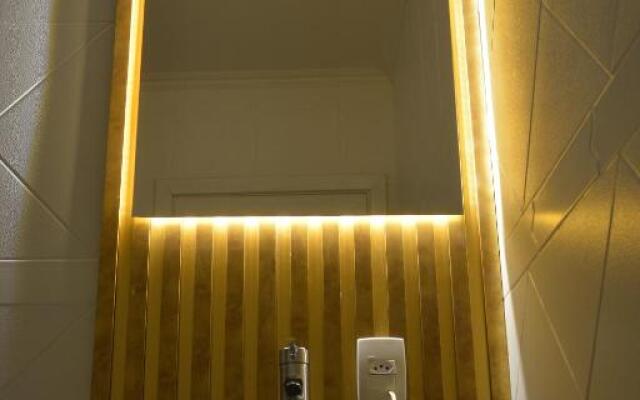 Motel Amore Mio
