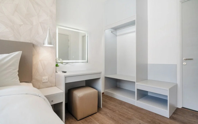 The Rich Residences Sukhumvit Nana