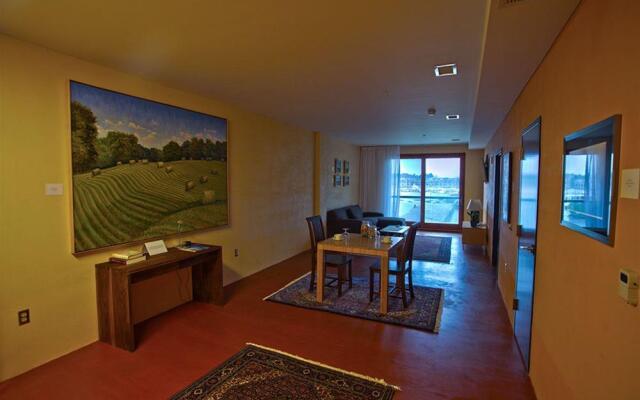 Inn at the Black Olive