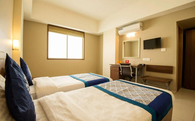 Fabhotel Classic Executive