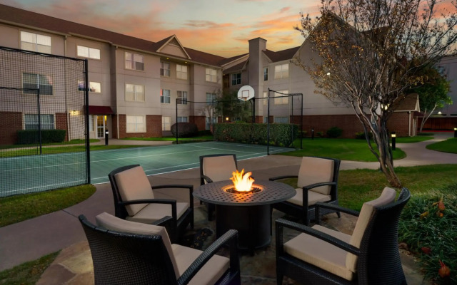 Residence Inn by Marriott Arlington