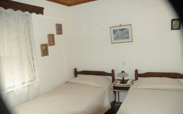 Mare Mare Thalassa A