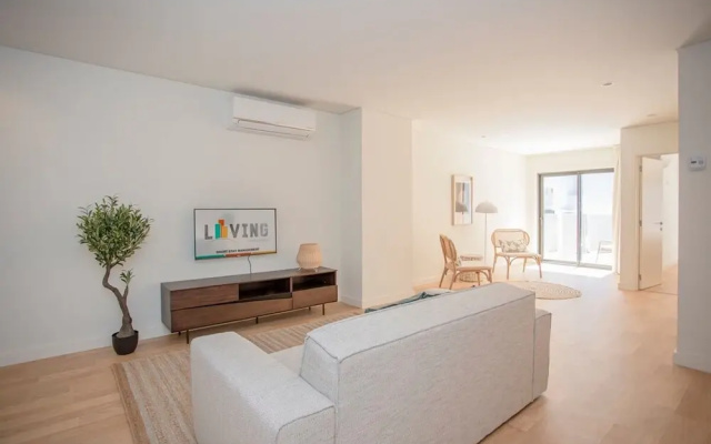 Liiiving in Porto - City Design Apartment C