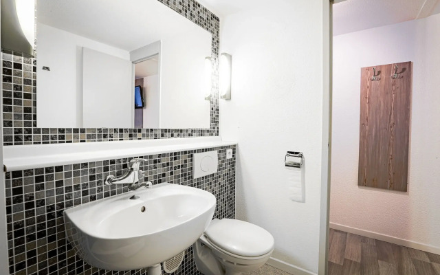 Hotel RBX - Roubaix Centre