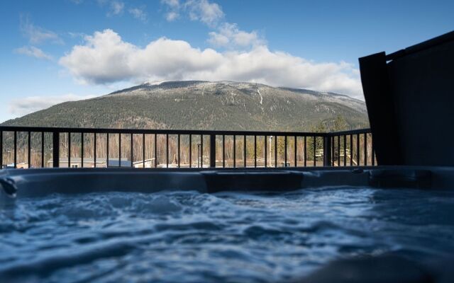 Villa 23 Cabot Peaks Revelstoke Vacation