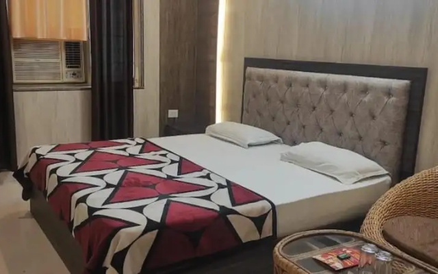 Shiv Ganga Hotel