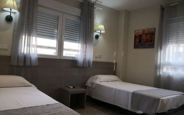Hostal Golden Alcalá