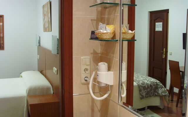 Hostal Residencia Fornos