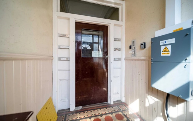 Guestready - Comfortable 2BR Flat Close to City Center