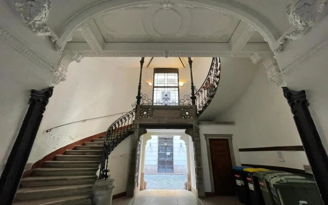 A5 Apartment - Budapest - hostAID