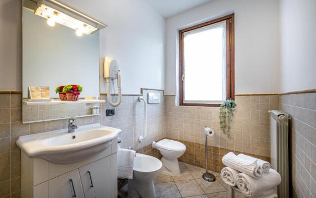 Arianna Apartment