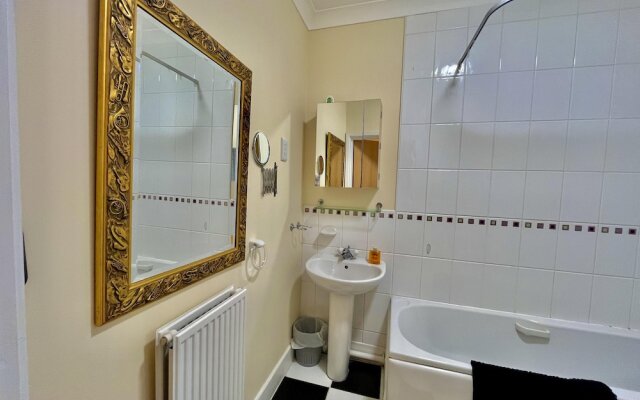 Captivating 1-bed Apartment in Cambridge