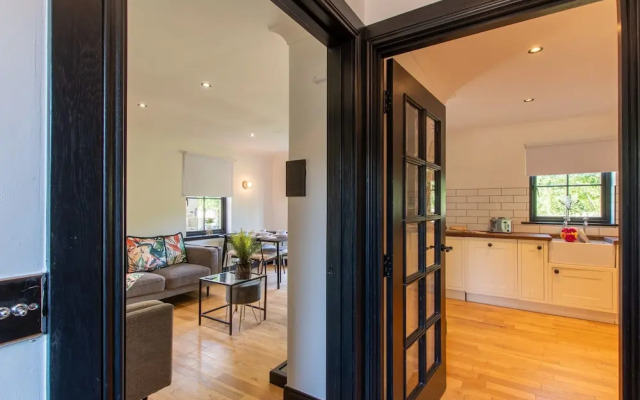 Northern Hideaways Apple Store, Ellingham