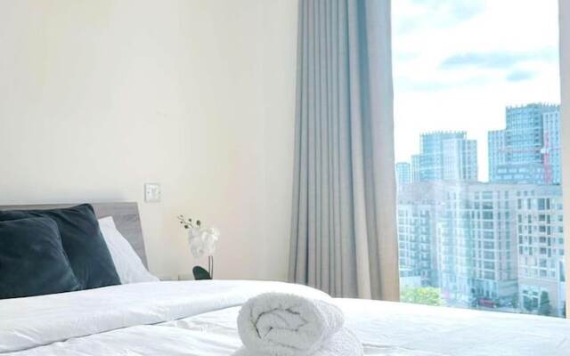 Apartment-newham-sleeps2-balcony-89ws