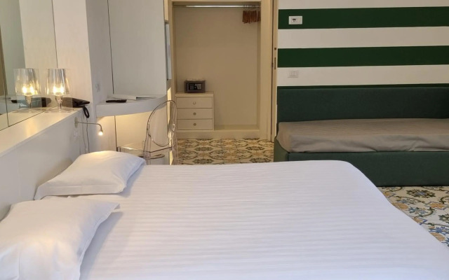 Hotel Alpha