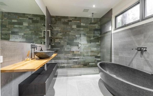 SALT ON SURF Inverloch