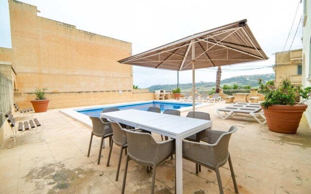 Villa Hgieri - Ghasri Holiday Home