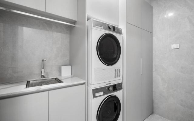 Shara by Elysium Collection Palm Cove