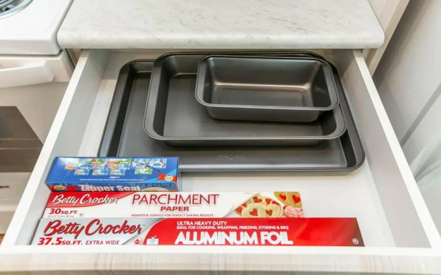 Stylish Close to D/T FREE parking King Bed 2bed