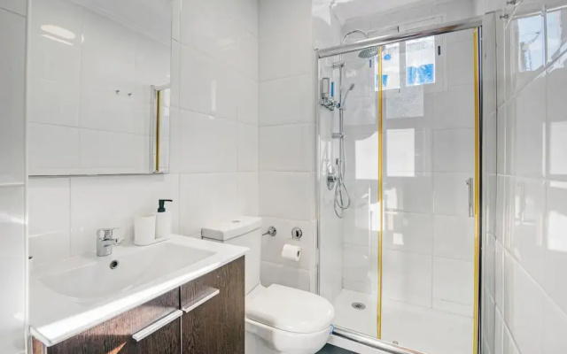 Central Apartment 2 Bedrooms Netflix Wifi