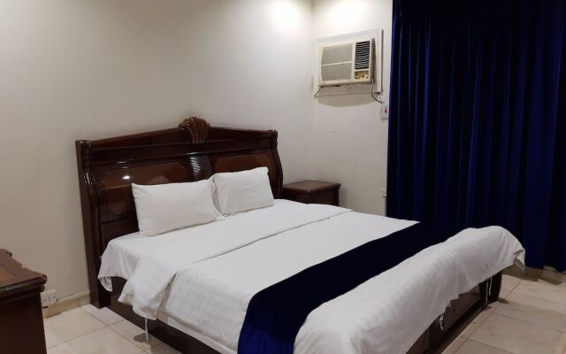 OYO 541 The Mar Furnished Apartments