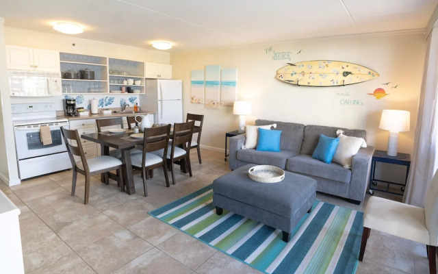 Tower 2 Suite 1207 1 Bedroom Condo