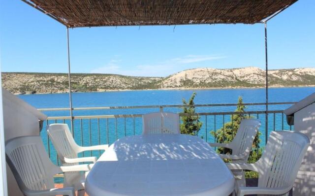 Apartments Ljubo - 15m from the sea