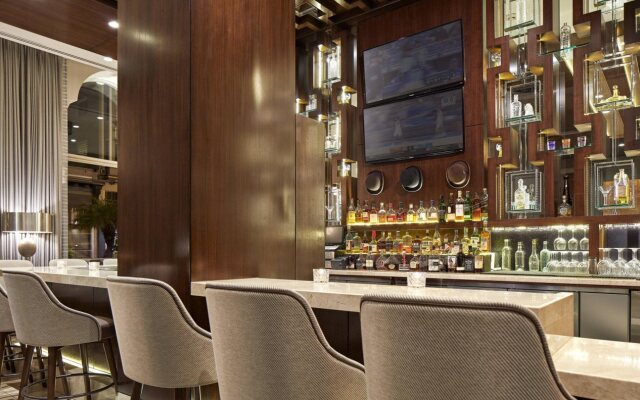 Hotel Adagio, Autograph Collection