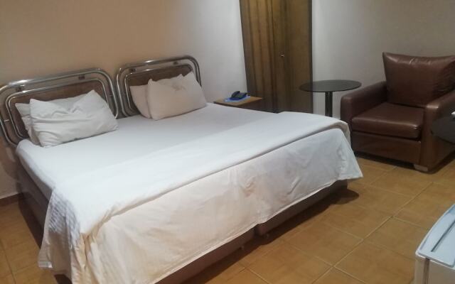 Lamonde Hotel Jos