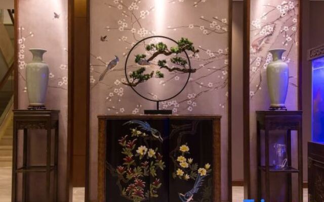 Yijiangdong Boutique Hotel.