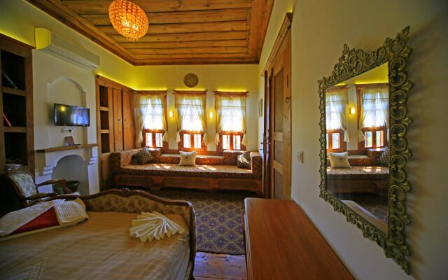 Peri Konak -Historical Ottoman House