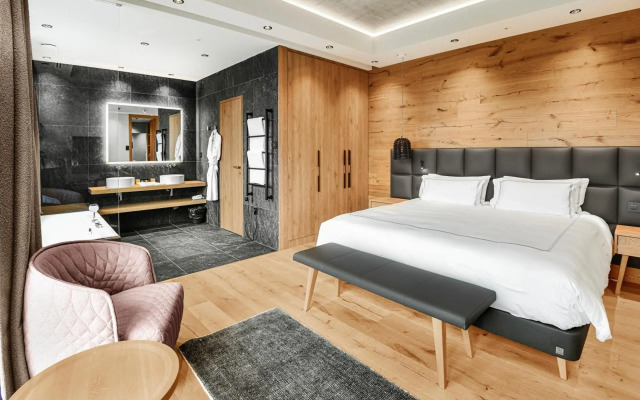 Swissôtel Damian Jasna