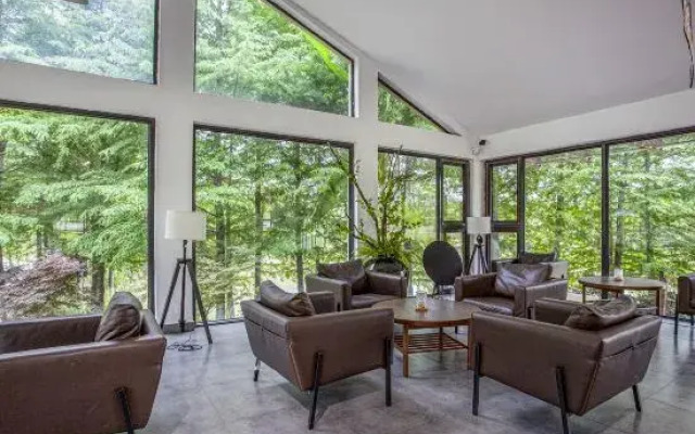Longshan Shangxin Valley Resort