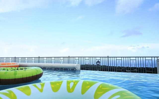 27 Heaven 3B/R Villa with Infinity Pool