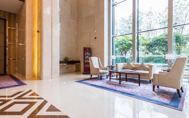 Regal Plaza Hotel & Residence Waigaoqiao