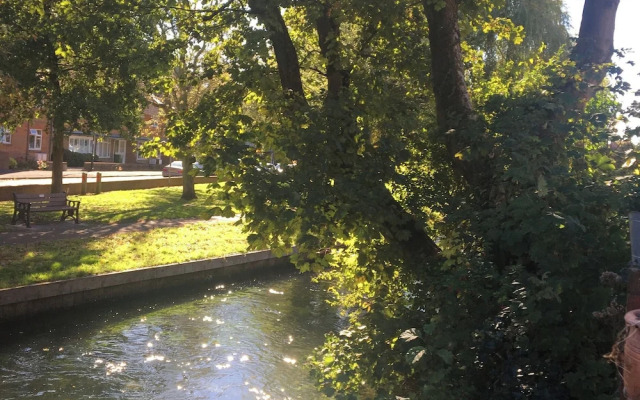 Rivergem - Riverside Coach House