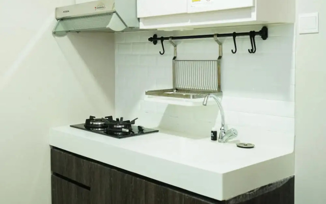 Homey and Comfy 1BR Signature Park Grande Apartment