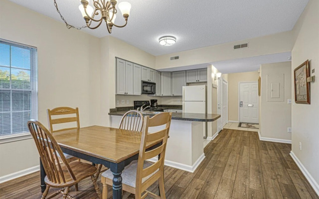 4595 Girvan Drive Legends