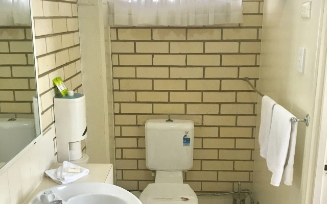 Tropical Gate Motor Inn