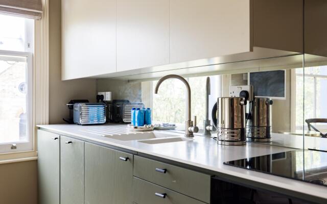 The Notting Hill Apartments - NH4