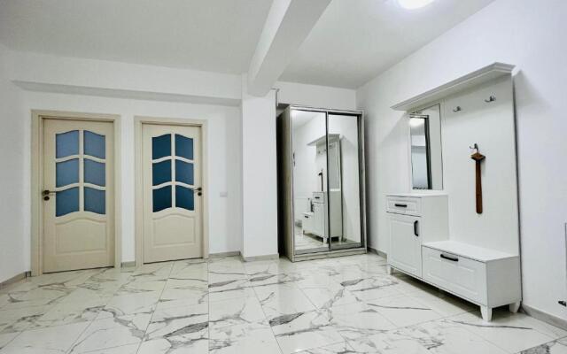 Altheda Living White House 29F-2
