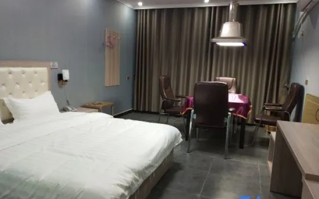 Xilaifeng Hotel Macheng