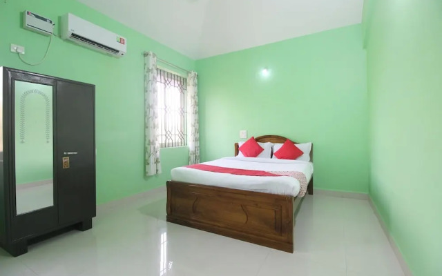 Chrisander's Resort by OYO Rooms