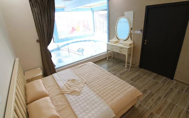 Dorrat Al Nakheel Chalet