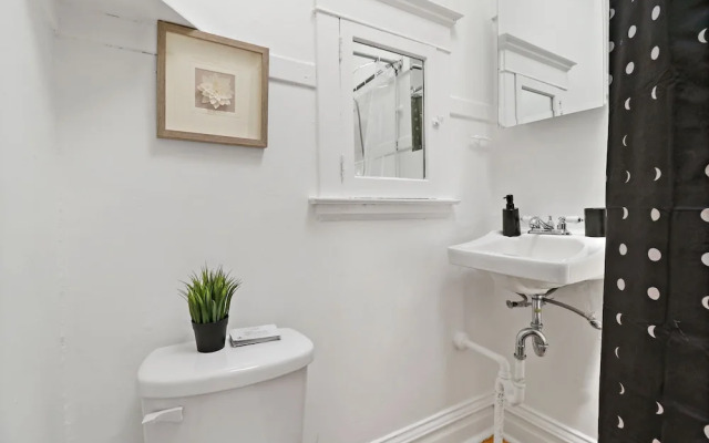 Stylish 2BR - Clark 2