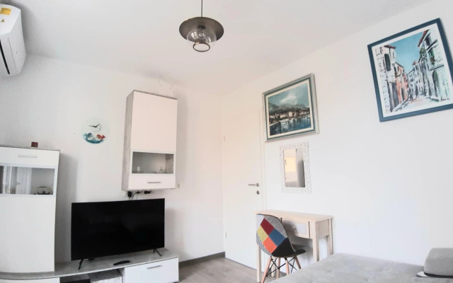 Apartment Enjoy life Makarska 2+2, center