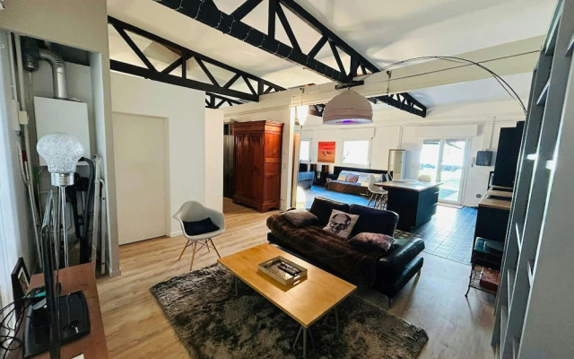 L Atelier du Centre Cath Drale