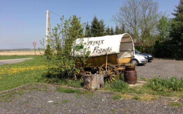 Főnix Fogadó