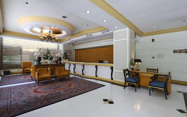 Tiara Oriental Hotel