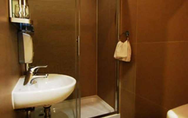 Clapham Guest House
